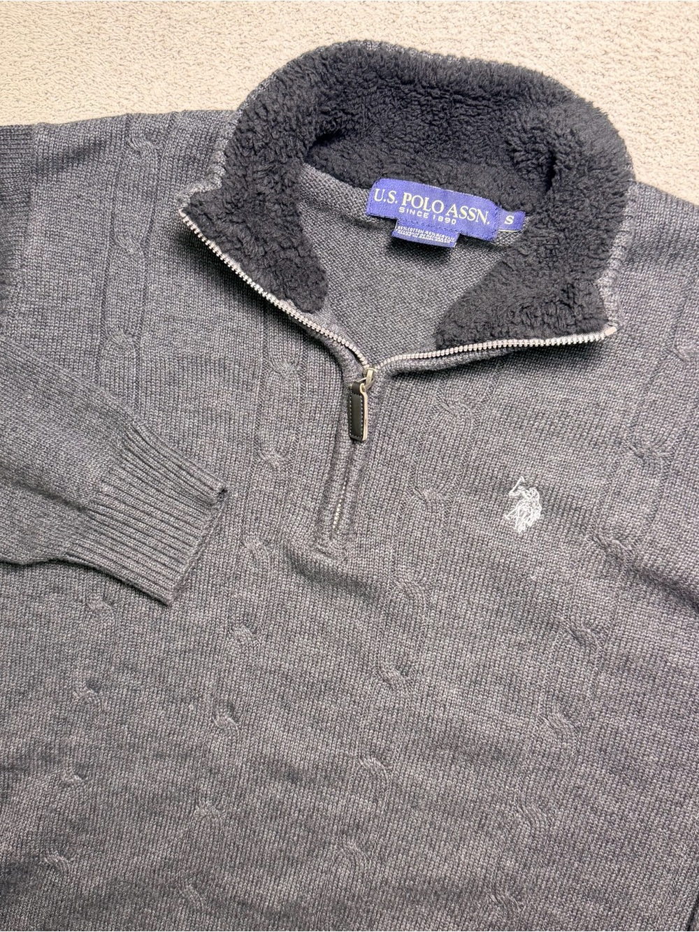 US Polo Assn Quarter Zip Sweater Men’s Small Grey Cable Knit Sherp Collar Preppy